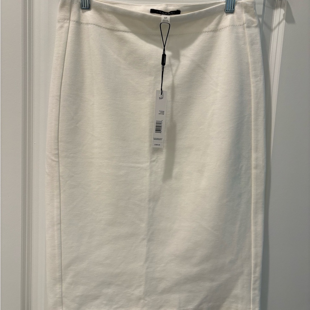 Tahari Classic Cream Pencil Skirt
